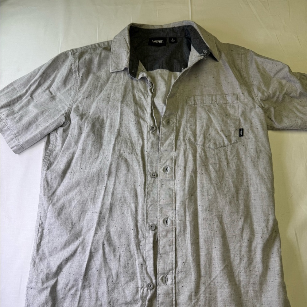 VANS Men’s Gray Short Sleeve Button-Up Shirt size large